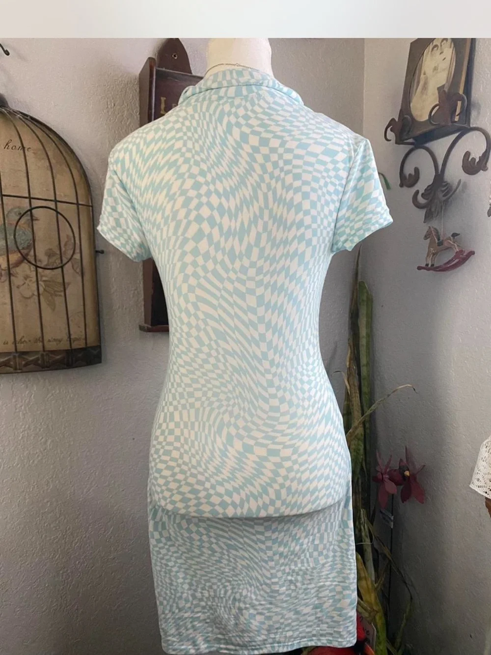 Light Blue Patterned Midi Button-Front Dress - Picture 6 of 7